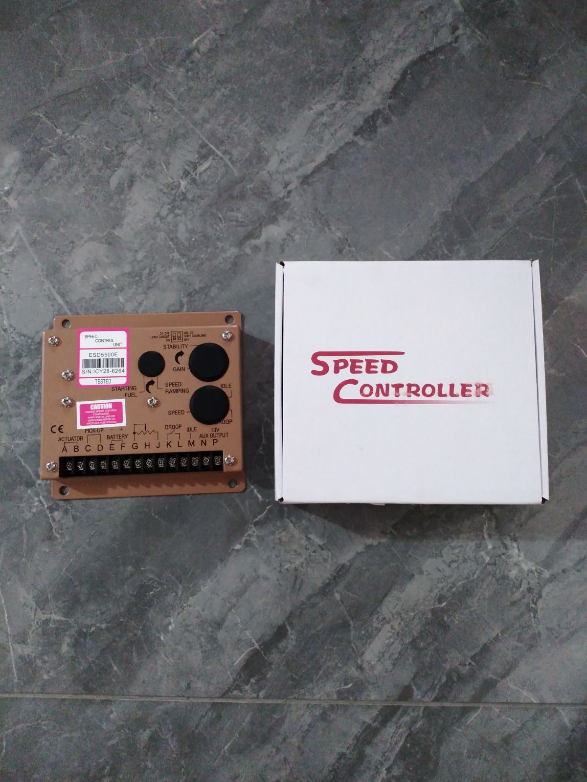 REGULADOR DE VELOCIDAD PARA GENERADORES MODELO ESD5500-E